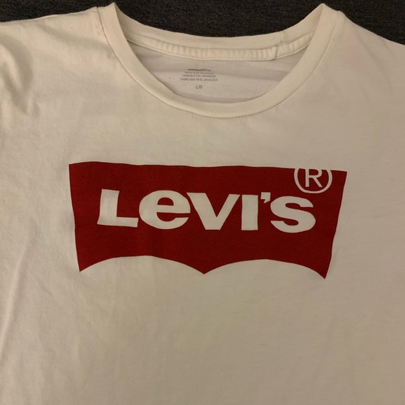 Levi’s tee - Picture 2 of 3